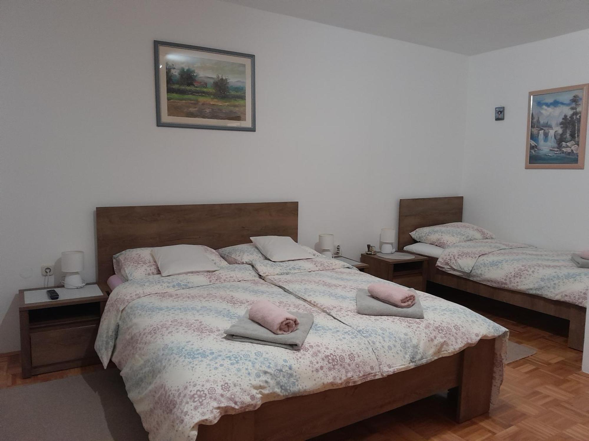 Kod Dide I Bake Appartement *